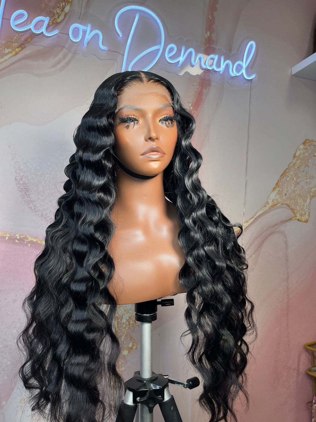 Kylie (Closure)